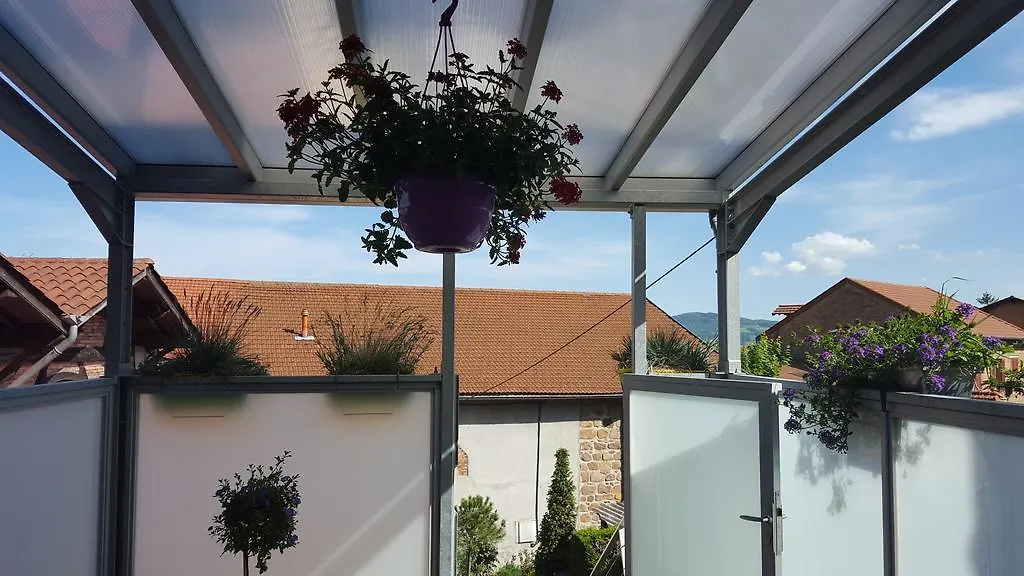 Bed and Breakfast Aux Pierres Magiques Saint-Laurent-de-Chamousset Francia